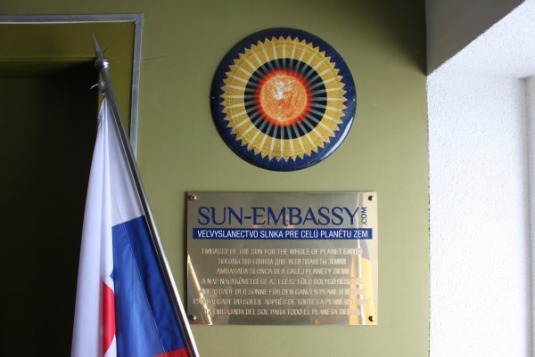 В Посольстве Солнца